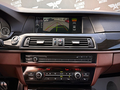 BMW 5 серии, VI (F10/F11/F07) 2011