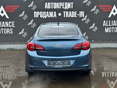 Opel Astra, J Рестайлинг 2012