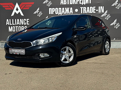 Kia Ceed, II 2013