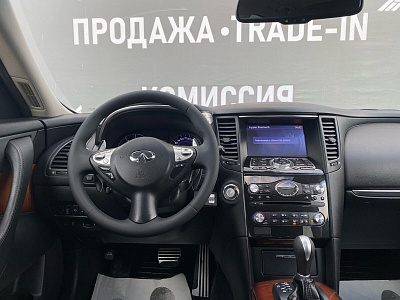 Infiniti QX70 2014