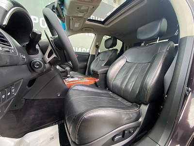 Infiniti QX70 2014