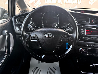 Kia Ceed, II 2012