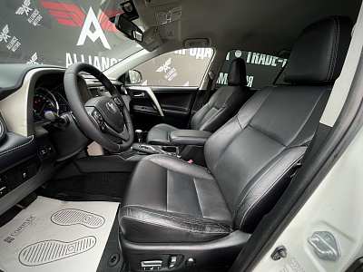 Toyota RAV4, IV (XA40) 2013