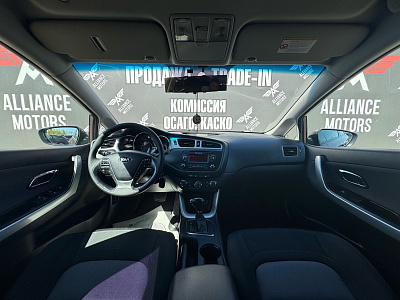 Kia Ceed, II 2013