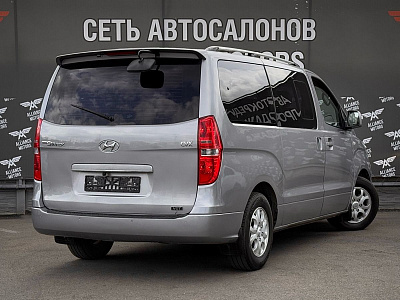 Hyundai Grand Starex, I 2012