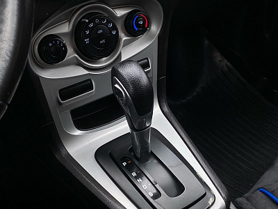 Ford Fiesta, Mk6 Рестайлинг 2015