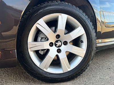 Peugeot 308, I Рестайлинг 2011