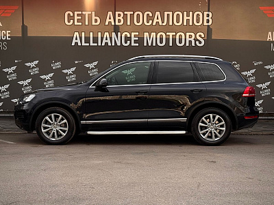Volkswagen Touareg, II 2013