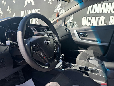 Kia Ceed, II 2013