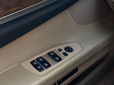 BMW 7 серии, V (F01/F02/F04) 2012