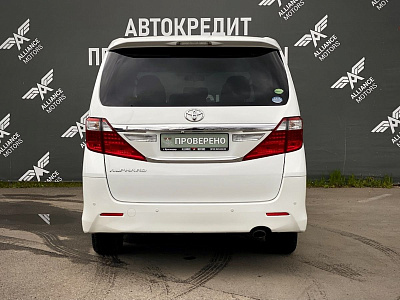 Toyota Alphard, II 2013