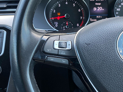 Volkswagen Passat, B8 2016