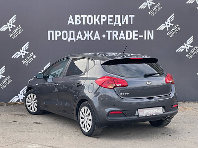 Kia Ceed, II 2015