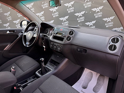 Volkswagen Tiguan, I 2008