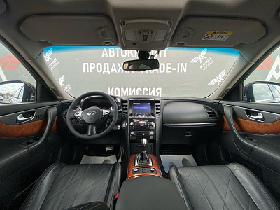 Infiniti QX70 2014