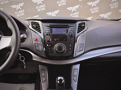 Hyundai i40, I 2013