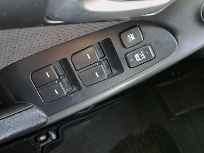 Kia Cerato, II 2010