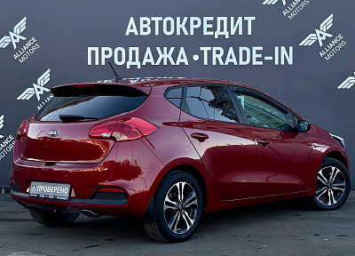 Kia Ceed, II 2012